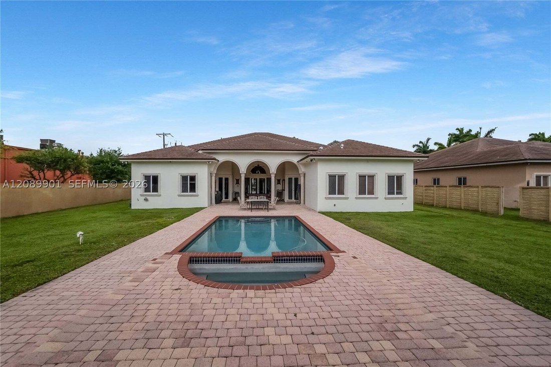 House in Miami, Florida, United States 1 - 18873939