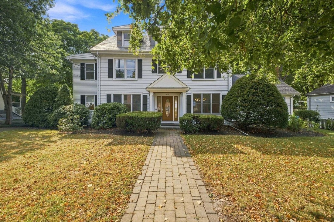 Casa a Newton, Massachusetts, Stati Uniti 1 - 18874862