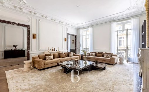 Apartamento en Triangle d'Or, Paris 8e Arrondissement, París 1