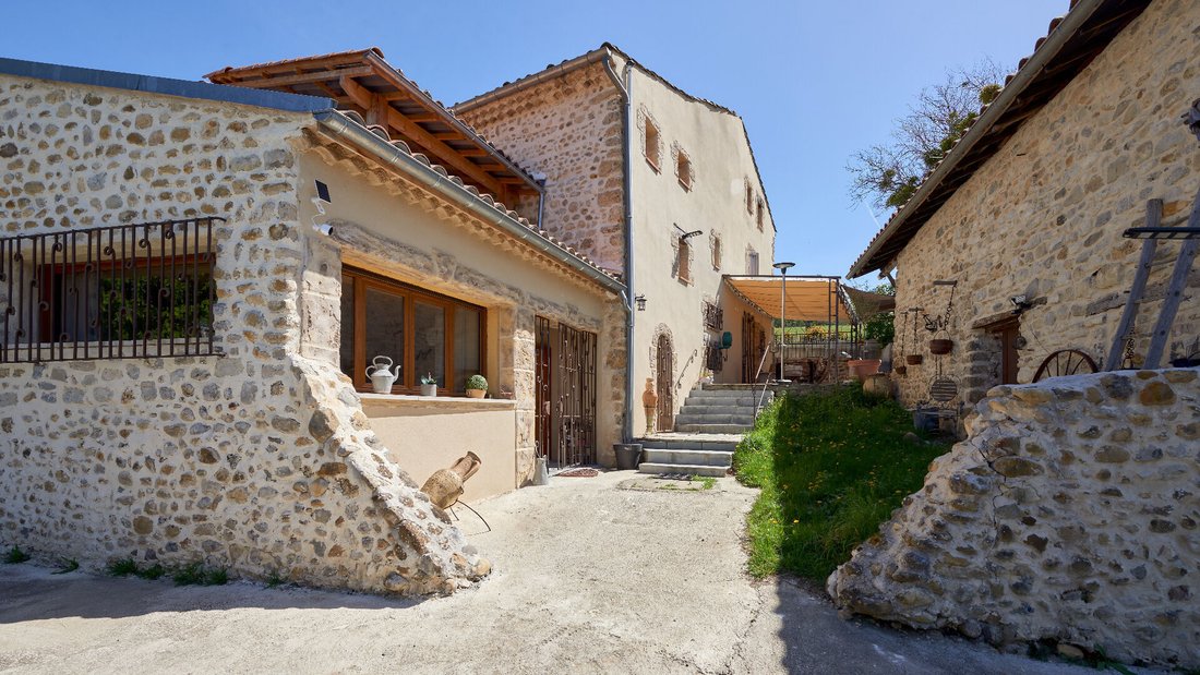 Villa en Thoard, Provenza-Alpes-Costa Azul, Francia 5 - 18875302
