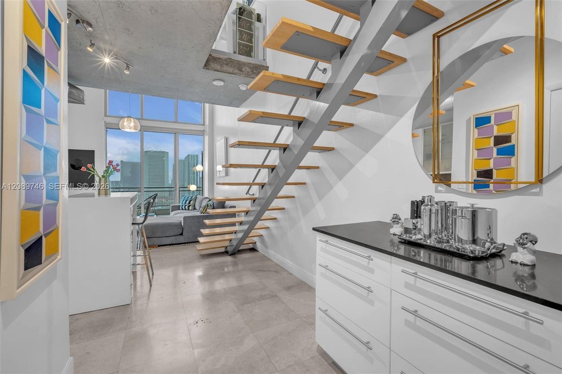 Condo in Miami, Florida, United States 1 - 18874501