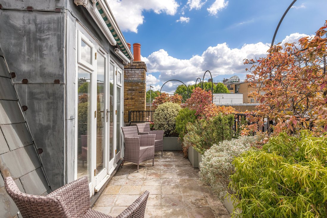 Appartamento in Campden Hill, Kensington e Chelsea, Inghilterra 2 - 18870764