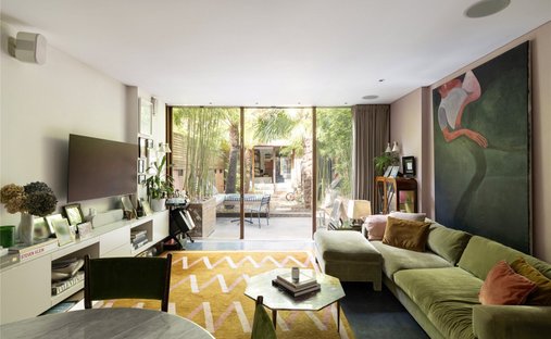 House in Ladbroke Grove, Kensington And Chelsea, England 1