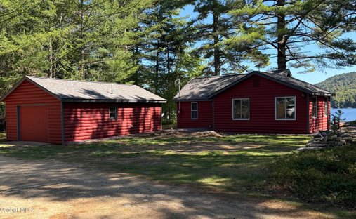 House in Raquette Lake, New York, United States 1