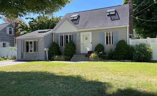 Maison à West Babylon, État de New York, États-Unis 1
