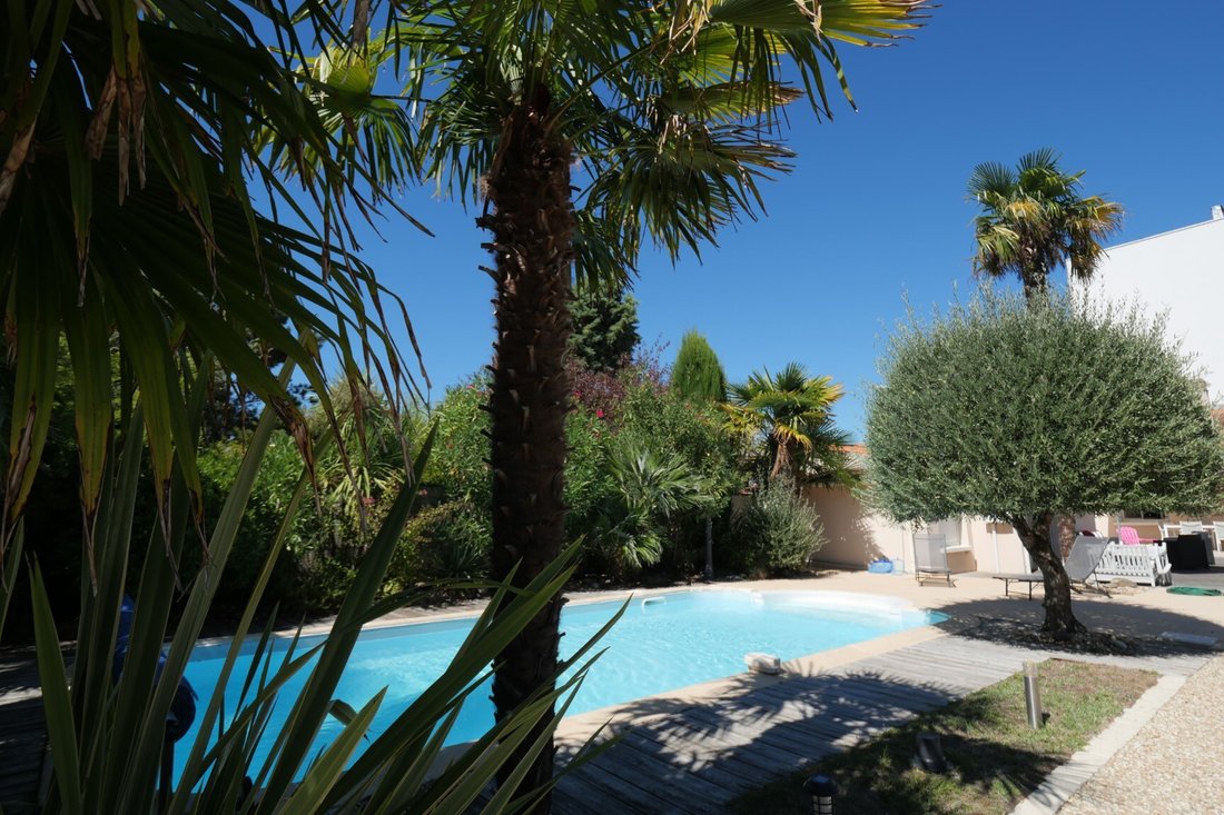 Villa a Pontaillac, Royan, Francia 1 - 18872399