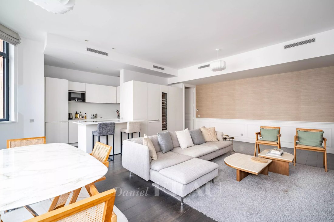 Apartment in Invalides, Paris 7e Arrondissement, Paris 4 - 18870743