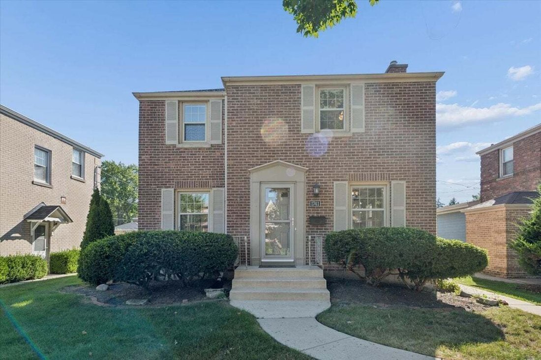 House in Elmwood Park, Illinois, United States 2 - 18871331