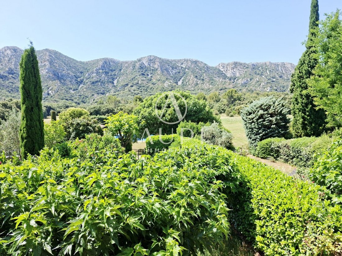Casa en Saint-Remy-de-Provence, Provenza-Alpes-Costa Azul, Francia 1 - 18874904