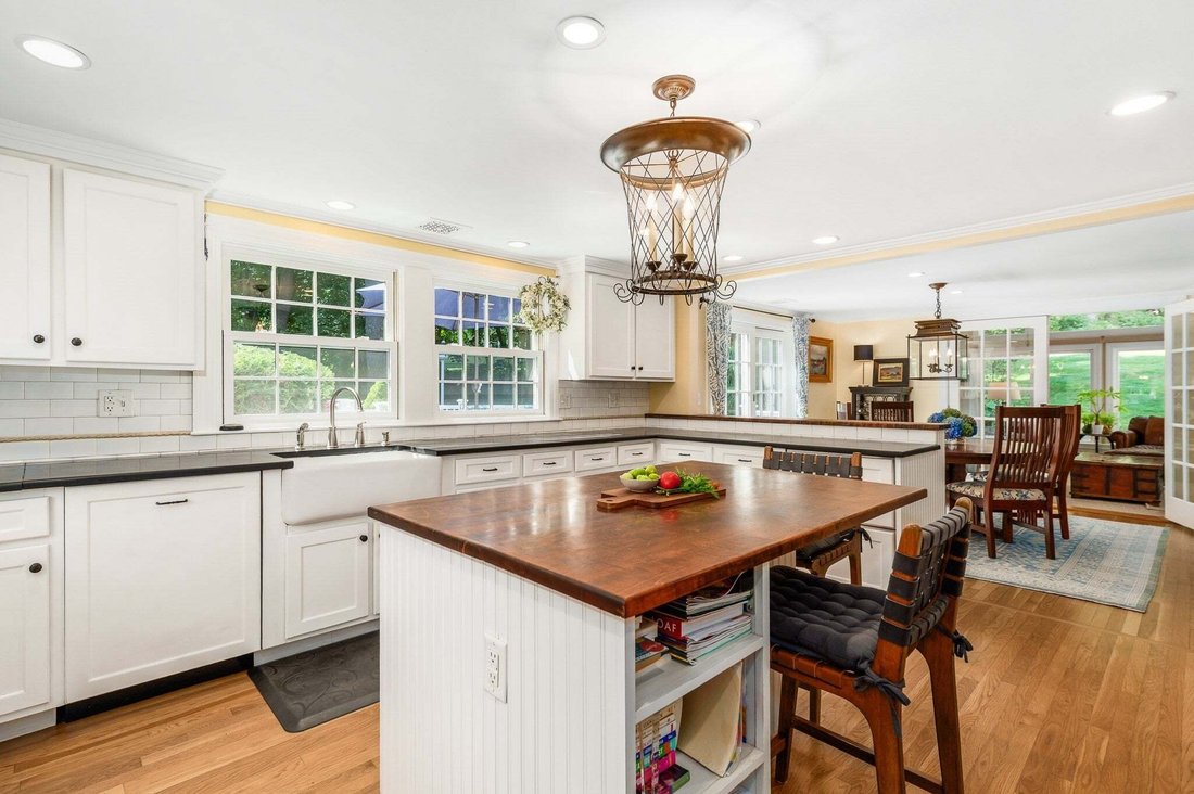 House in Wenham, Massachusetts, United States 5 - 18874855