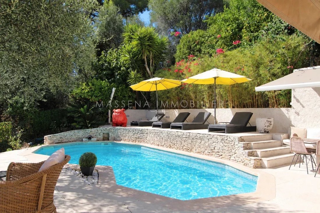 House in Nice, Provence-Alpes-Côte d'Azur, France 1 - 18213050