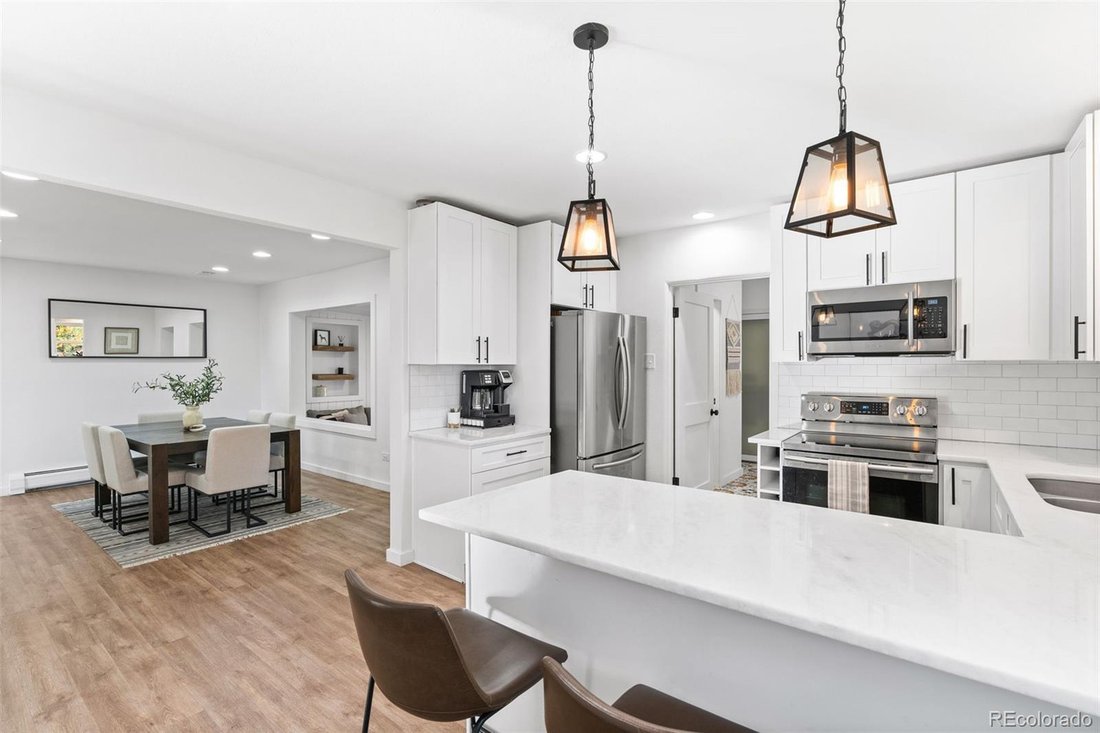 Casa a Lakewood, Colorado, Stati Uniti 3 - 18873448