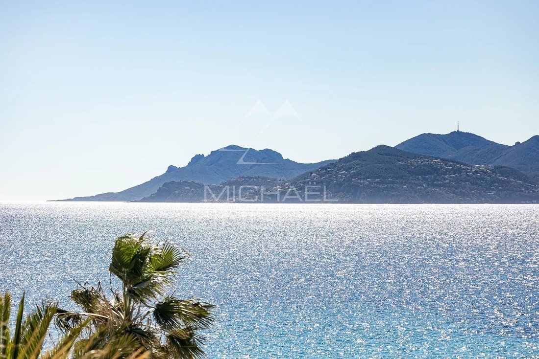 Apartment in Cannes, Provence-Alpes-Côte d'Azur, France 2 - 12652634