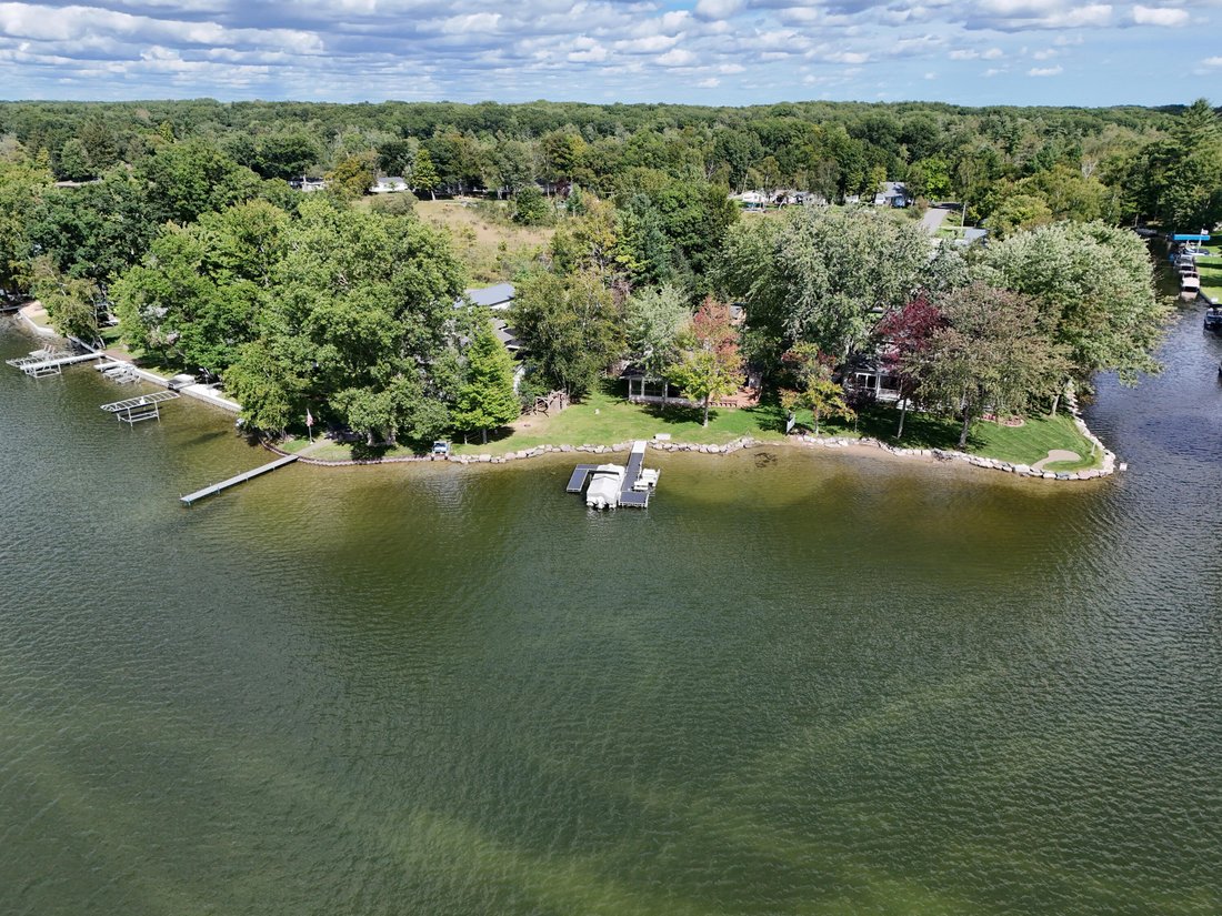 House in Mecosta, Michigan, United States 2 - 17644360