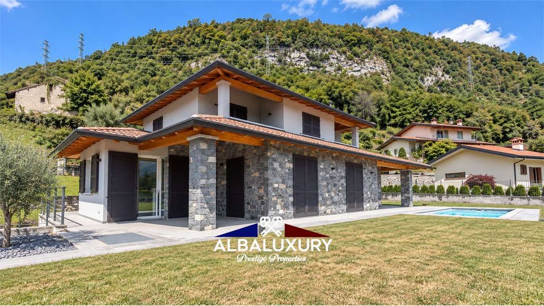Villa in Ossuccio, Lombardei, Italien 3 - 18873793