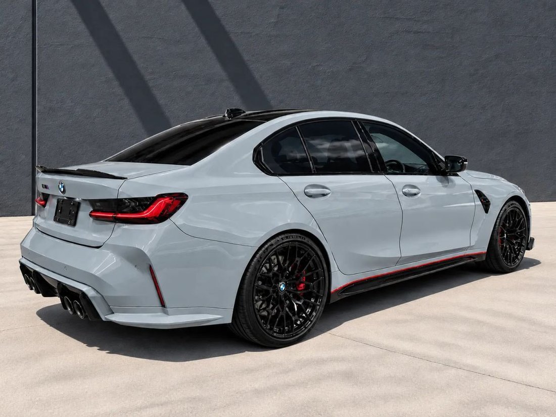 Sedan in Hollywood, FL, United States 3 - 18875685
