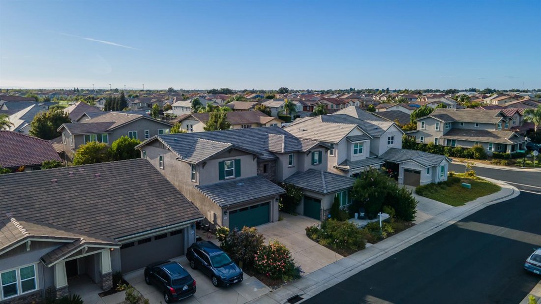 House in Elk Grove, California, United States 5 - 18874292