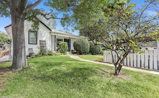 House in La Crescenta-Montrose, California, United States 1