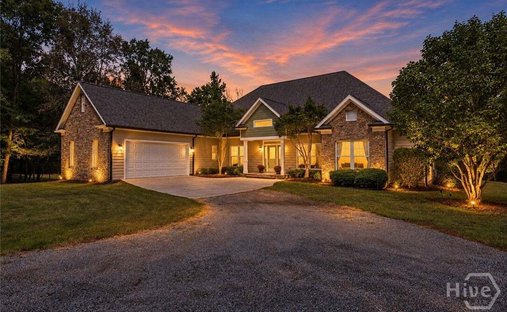 House in Carlton, Georgia, United States 1