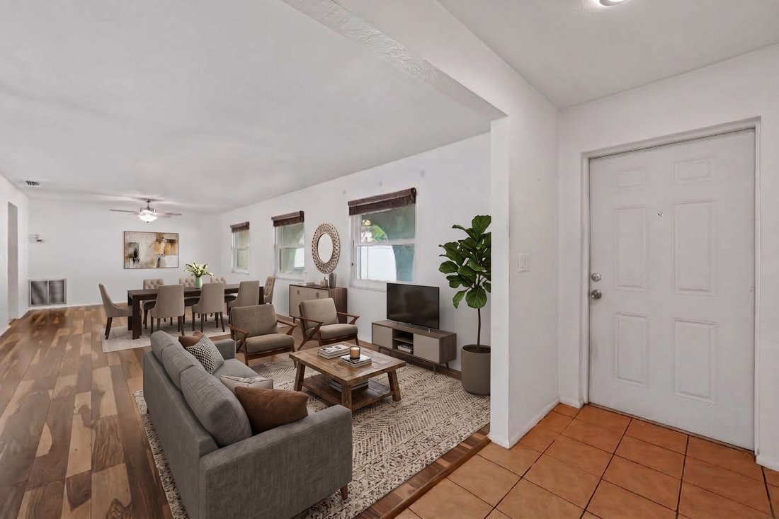 House in St. Petersburg, Florida, United States 3 - 18668059