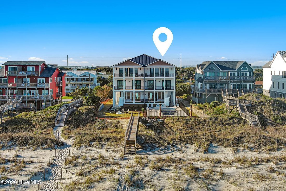 Townhouse in Emerald Isle, North Carolina, United States 1 - 18874219