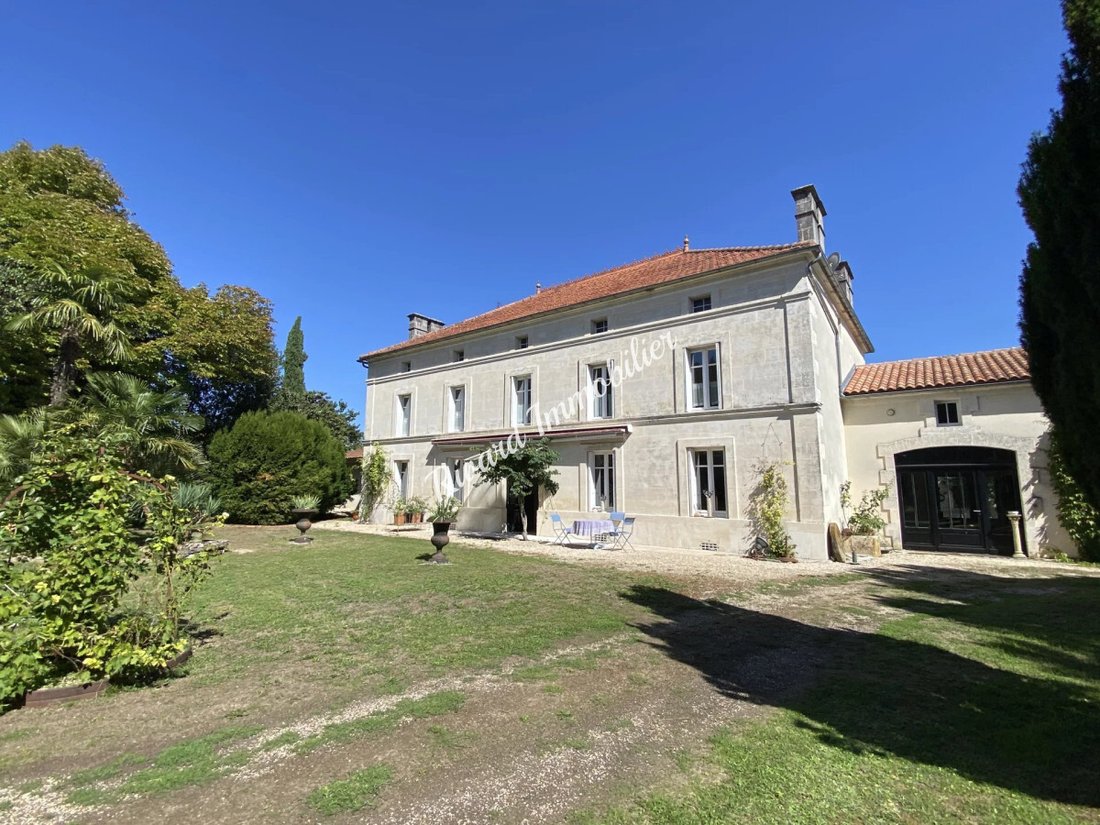 Maison à Saint Ausone-Saint Martin-Saint Gelais, Angoulême, France 3 - 18837748