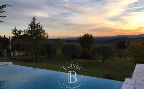 Villa in Plan de Noves, Vence, France 1