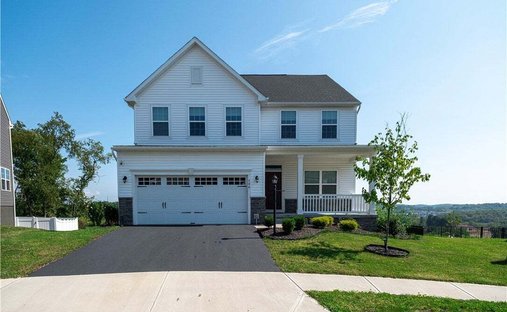 House in Zelienople, Pennsylvania, United States 1