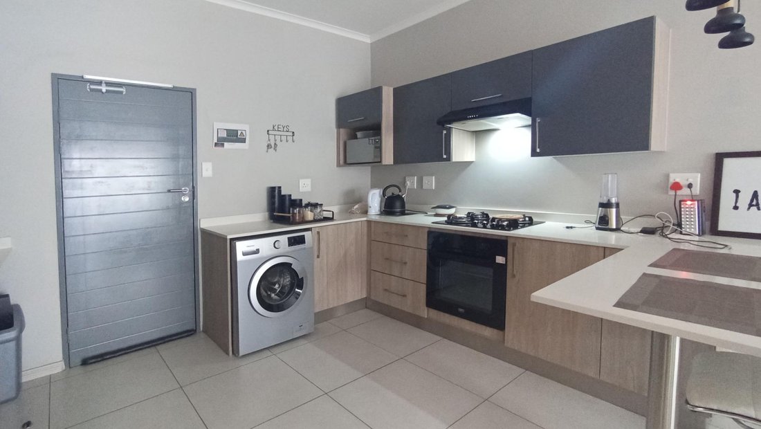 Wohnung in Glen Austin AH, Gauteng, Südafrika 1 - 18875717
