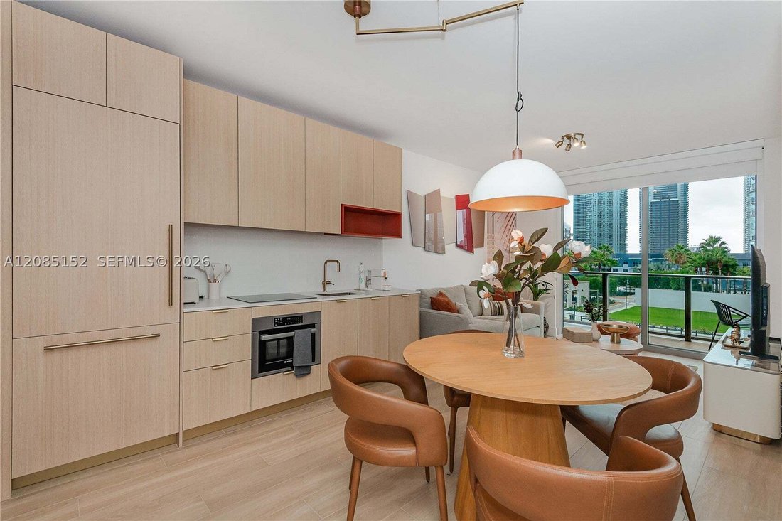 Condo in Miami, Florida, United States 3 - 18870701