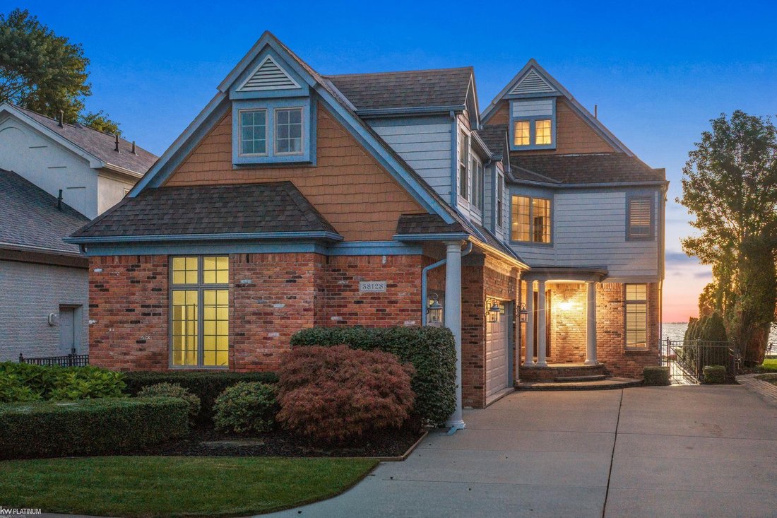 House in St. Clair Shores, Michigan, United States 1 - 16278284