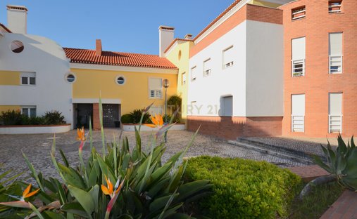 Villa in Alcabideche, Lisbon, Portugal 1
