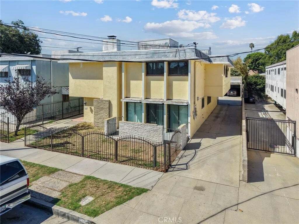 Condo in Inglewood, California, United States 1 - 18873808