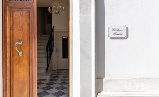 Villa in Centro Storico, Viareggio, Tuscany 1