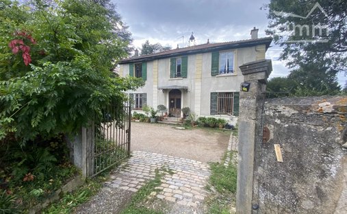 Haus in Écully, Auvergne-Rhone-Alpen, Frankreich 1