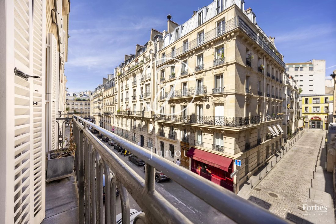 Apartment in Clichy-Trinité, Paris 9e Arrondissement, Paris 3 - 18871220