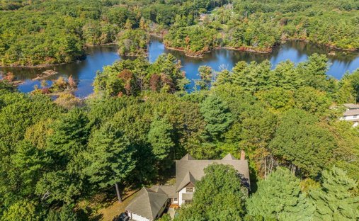 House in Dedham, Massachusetts, United States 1