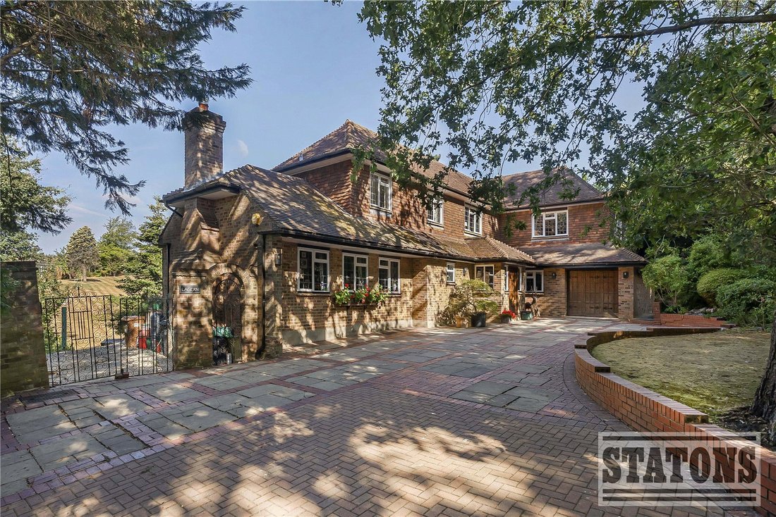 House in Cuffley, Northaw, England 2 - 17916470