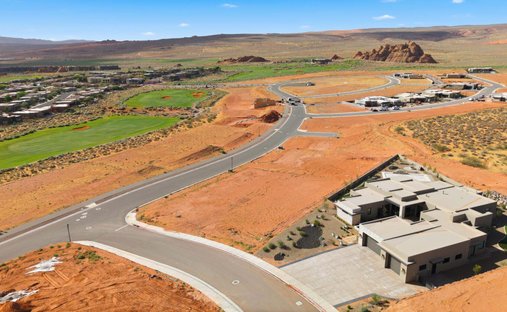 Land in Hurricane, Utah, United States 1