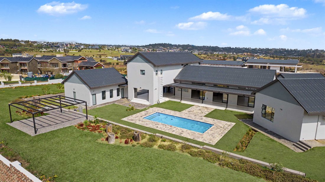 House in Johannesburg, Gauteng, South Africa 1 - 18875722