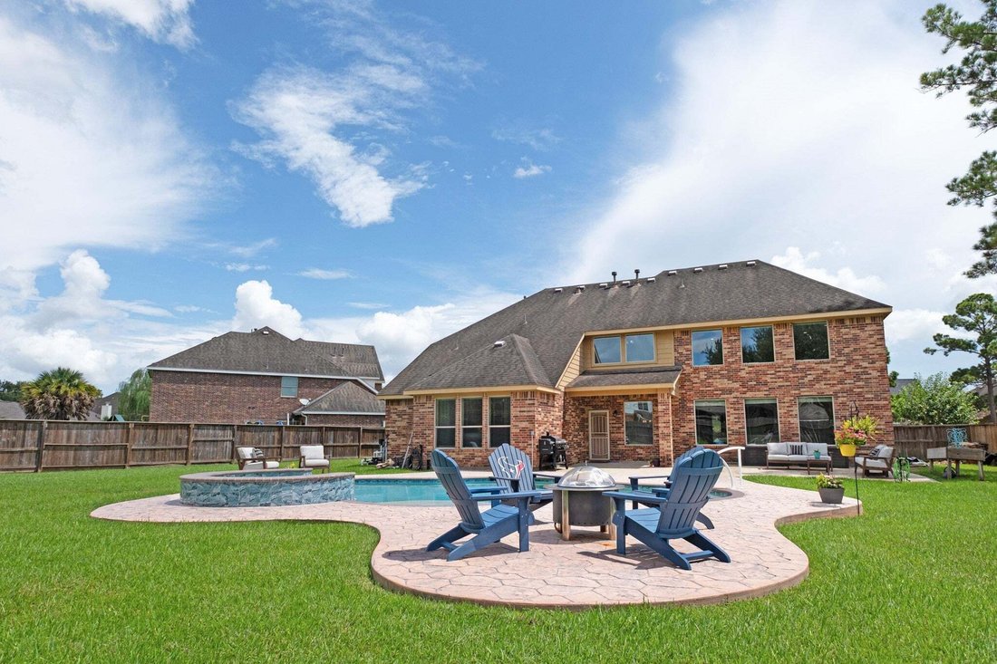 House in Dickinson, Texas, United States 5 - 18874664