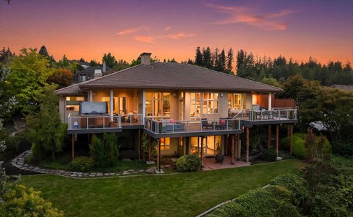 House in Camas, Washington, United States 1