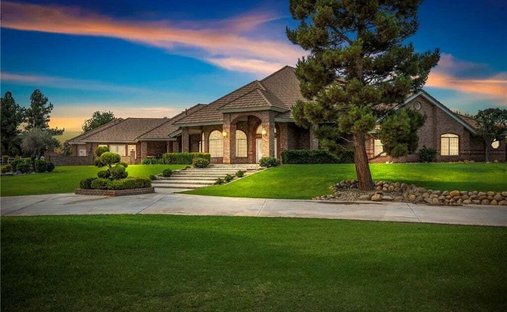 House in Bakersfield, California, United States 1
