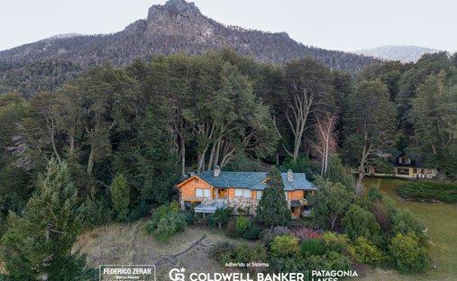 Townhouse in San Carlos de Bariloche, Río Negro, Argentina 1