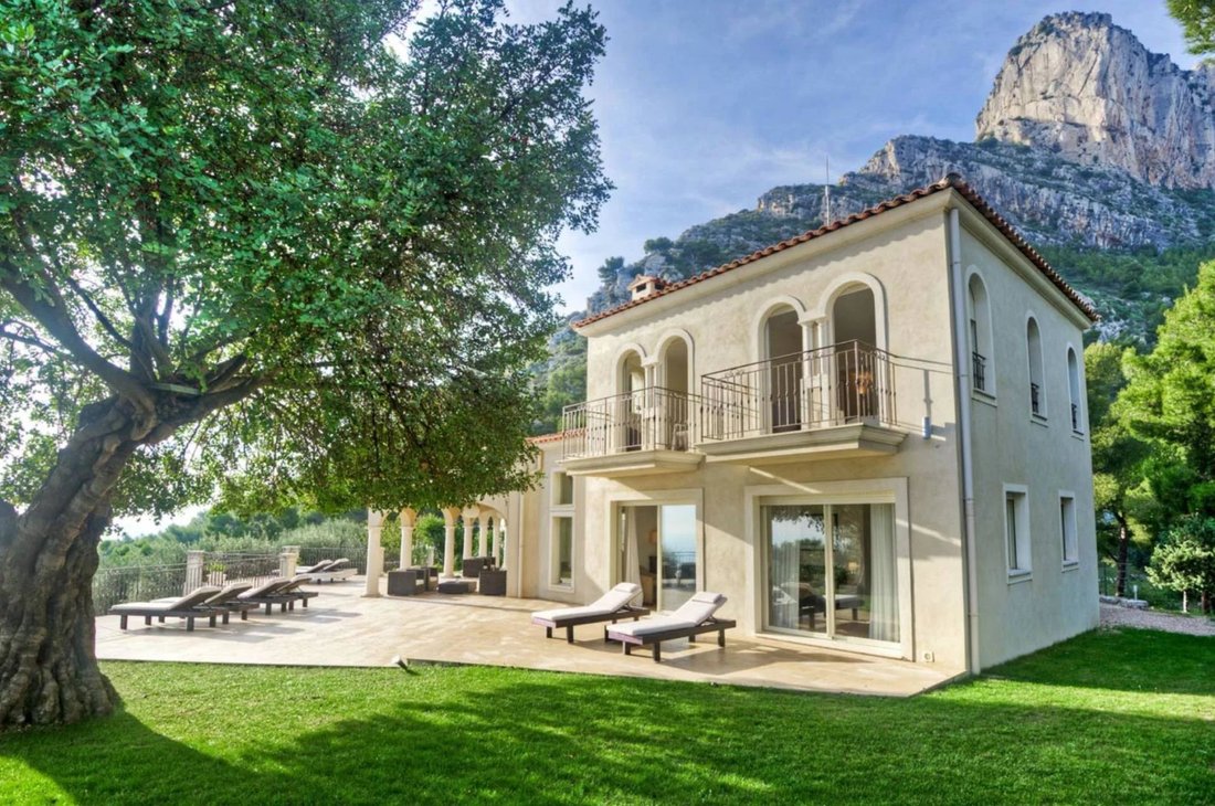 Villa in Cap-d'Ail, Provence-Alpes-Côte d'Azur, France 3 - 18316579