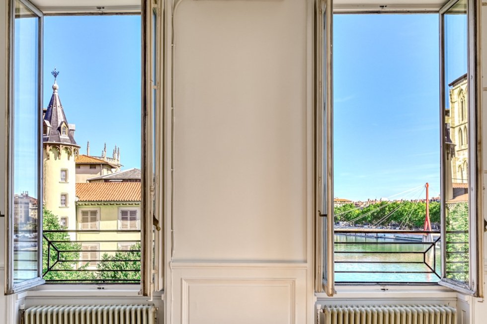 Wohnung in Champvert-Point du Jour-Saint Irénée, Lyon 5e Arrondissement, Lyon 2 - 18875154