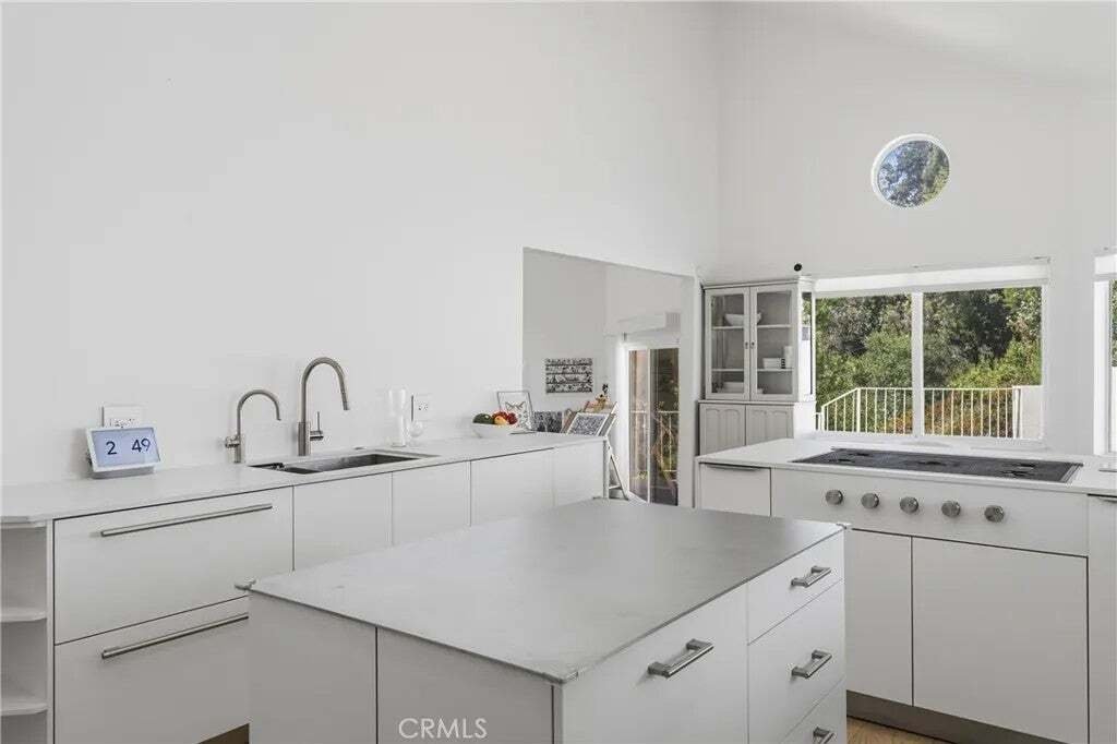 Casa a Altadena, California, Stati Uniti 2 - 18088832
