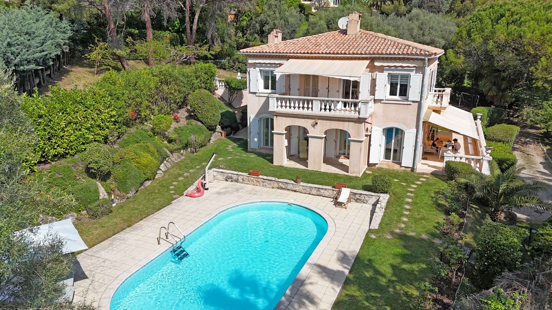 Villa à Plan de Noves, Vence, France 1 - 18875000