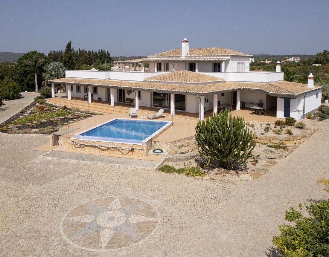 Villa in Luz de Tavira e Santo Estevao, Algarve, Portugal 1 - 18875768