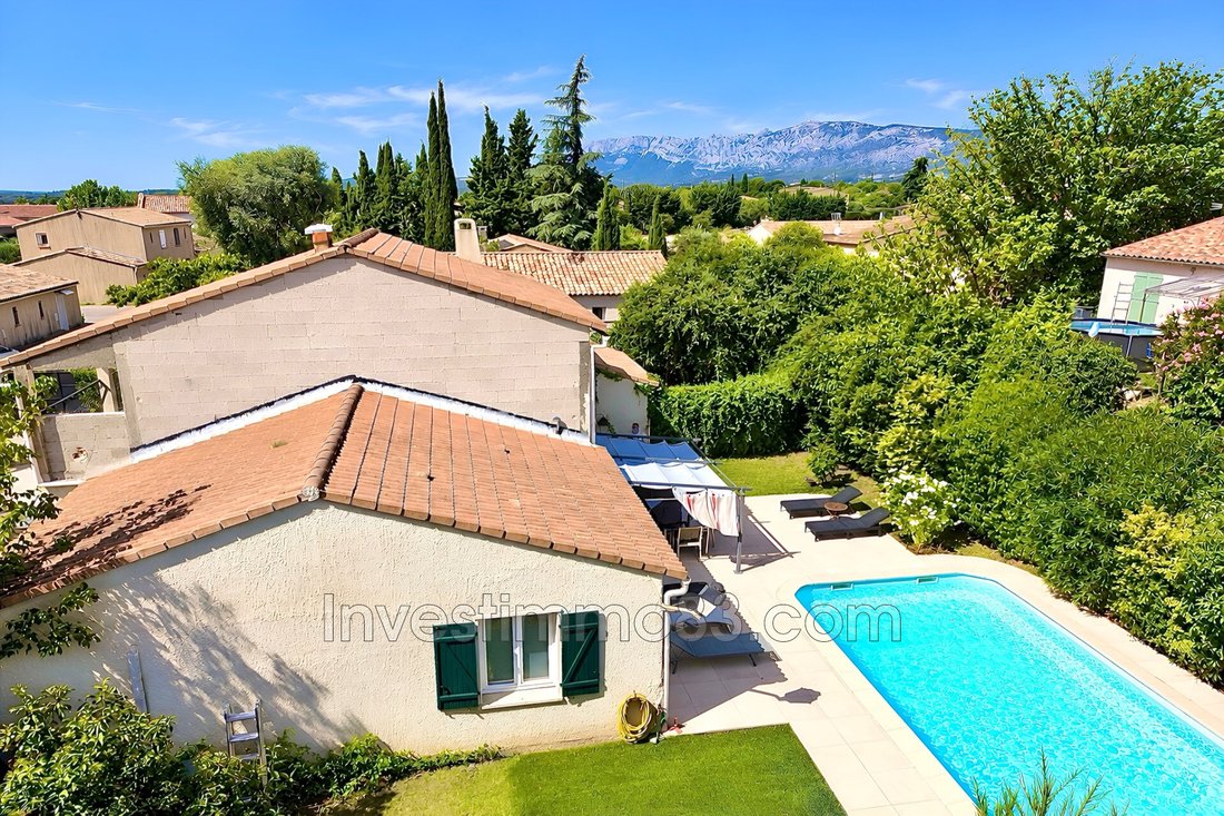 Villa a Pourrières, Provenza-Alpi-Costa Azzurra, Francia 3 - 18871590